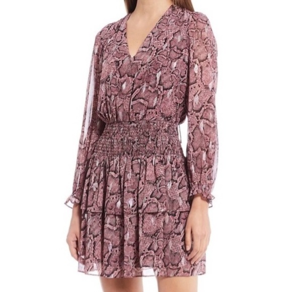 NWT 1. State Woman’s Xs Smocked Waist Snakeskin Print Ruffled V-Neck Dress - Picture 4 of 16